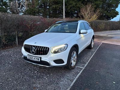 White Used 2015 Mercedes 220 Premium Plus Estate | £12,995