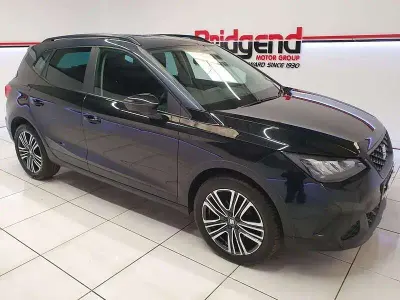 Używany Seat Arona SE 2023 Czarny SUV