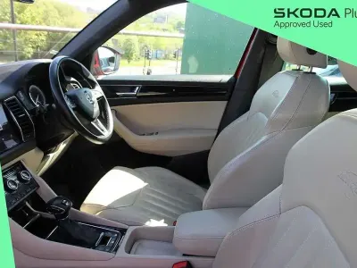 Begagnad Skoda Kodiaq LAURIN & KLEMENT 187 HK (137 kW) 2020 Röd SUV