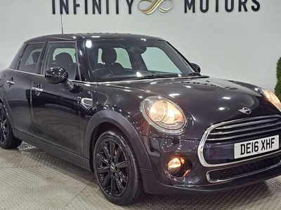 Black Used 2016 Mini Cooper Hatch Hatchback | £7,700 (Fair price)