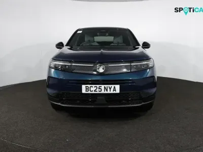 Used Vauxhall Grandland X GSe 143 HP (105 kW) 2025 Blue SUV
