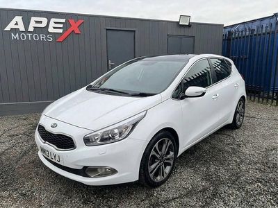 Used Kia Ceed 2013 White Hatchback