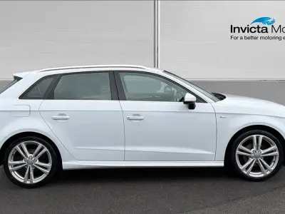 Begagnad Audi A3 S-Line 150 HK (110 kW) 2018 Vit Sedan
