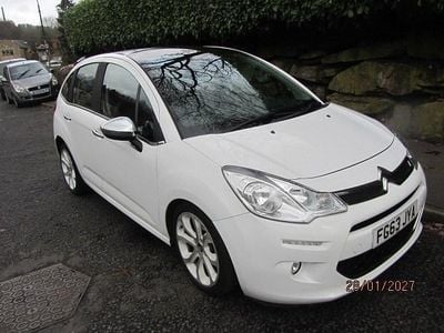 Used Citroën C3 SELECTION 82 HP (60 kW) 2013 White Hatchback