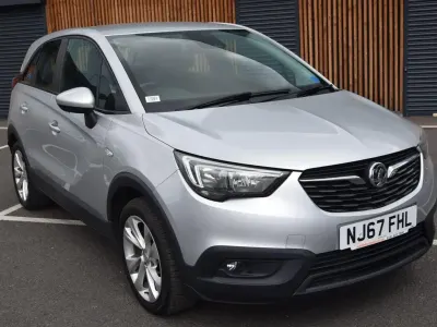 Used Vauxhall Crossland X 81 HP (59 kW) 2017 Silver SUV
