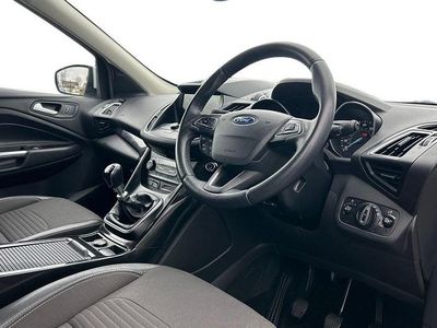 Used Ford Kuga Titanium 150 HP (110 kW) 2019 White SUV