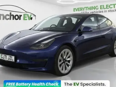 Używany Tesla Model 3 Long Range AWD 258 kW (351 KM) 2023 Sedan/Limuzyna