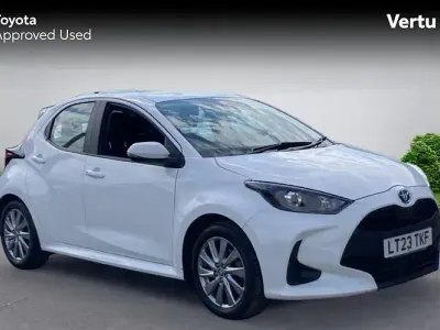 Second-hand Toyota Yaris Hybrid 116 CP (85 kW) 2026 Hatchback
