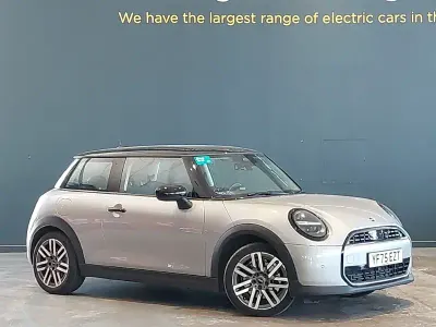 Used Mini Cooper Classic 114 kW (156 HP) 2025 Silver Hatchback
