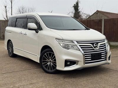Used Nissan Elgrand 2017 White MPV