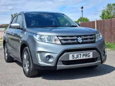 Gebraucht Suzuki Vitara SZ-T 120 PS (88 kW) 2017 Grau SUV
