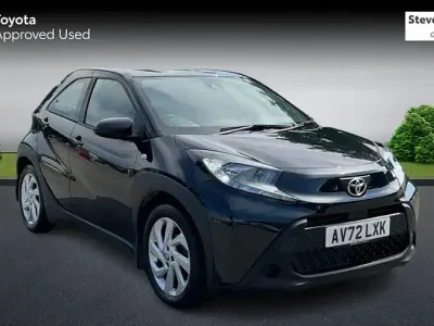 Used Toyota Aygo X PURE 72 HP (52 kW) 2022 Black SUV