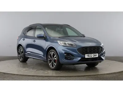 Usado Ford Kuga ST-Line X 190 CV (139 kW) 2022 Azul SUV