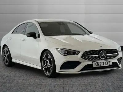 Used Mercedes CLA200 Executive 163 HP (119 kW) 2023 Digital white Sedan