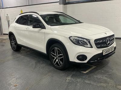 Mercedes GLA180