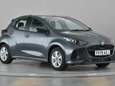Usado Mazda 2 Center-Line 116 HP (85 kW) 2025 Cinzento Citadino