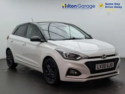 Used Hyundai i20 2020 White Hatchback