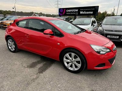 Used Vauxhall Astra GTC Sport 140 HP (102 kW) 2014 Red Hatchback