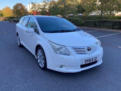 White Used 2011 Toyota Avensis Estate | £1,795 (Fair price)