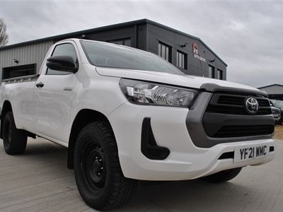 used Toyota HiLux 2.4 D 4D Active Narrow Body Pickup 2dr Diesel Manual 4WD Euro 6 (150 ps)