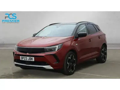 Używany Vauxhall Grandland X Ultimate 2023 Czerwony SUV