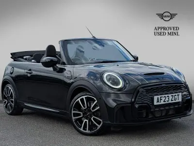 Używany Mini Cooper S Sport 176 KM (129 kW) 2023 Czarny Hatchback