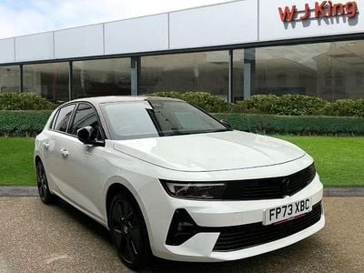 White Used 2024 Vauxhall Astra Hatchback | £18,035 (Good price)