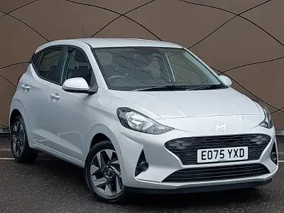 Used Hyundai i10 Advanced 63 HP (46 kW) 2025 Grey Hatchback