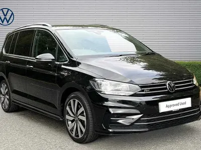 Used VW Touran R-line 150 HP (110 kW) 2025 Black MPV