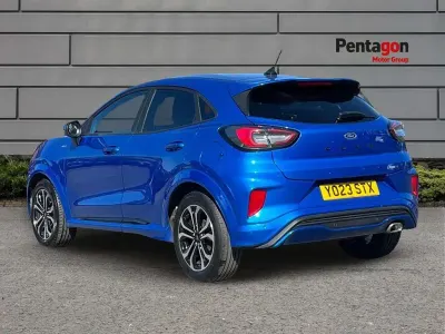 Usado Ford Puma ST-Line 123 HP (90 kW) 2023 Azul SUV