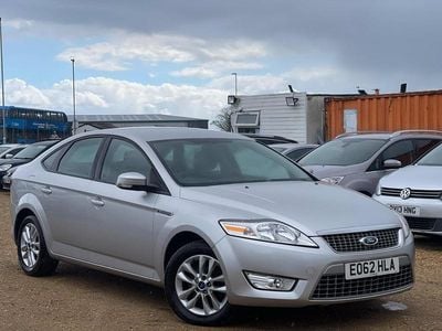 Used Ford Mondeo Zetec 163 HP (119 kW) 2012 Silver Hatchback