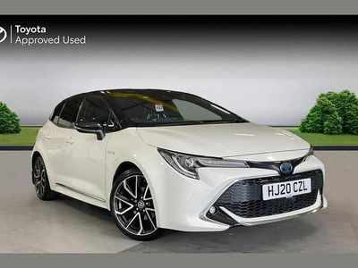 Used Toyota Corolla 122 HP (89 kW) 2020 White Hatchback