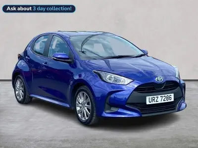 Used Toyota Yaris 116 HP (85 kW) 2023 Blue Hatchback