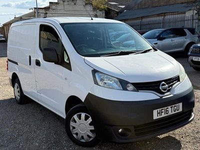 Nissan NV200