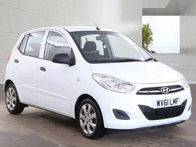 Used Hyundai i10 Classic 85 HP (62 kW) 2011 White Hatchback