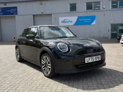Used Mini Cooper Hatch 113 kW (154 HP) 2026 Black Hatchback