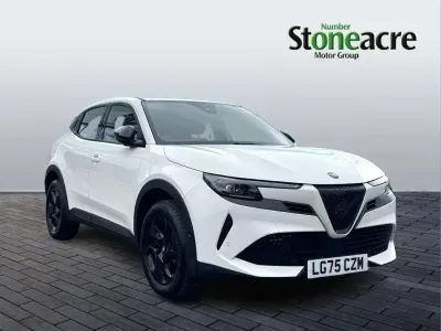 Used Alfa Romeo GT Junior 134 HP (98 kW) 2025 White SUV
