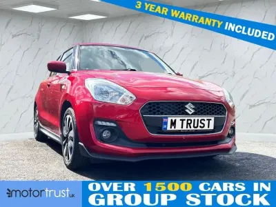 Begagnad Suzuki Swift 90 HK (66 kW) 2019 Röd Halvkombi