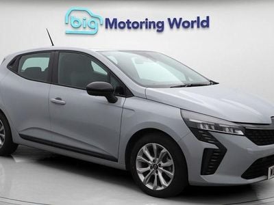 Used Renault Clio V Evolution 145 HP (106 kW) 2025 Grey Hatchback