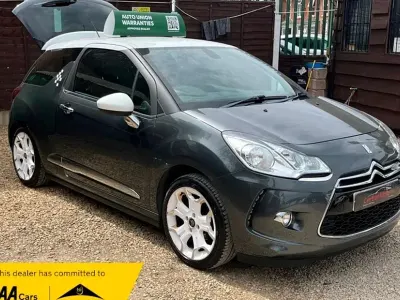 Usado Citroën DS3 PureTech 110 CV (80 kW) 2015 Utilitario