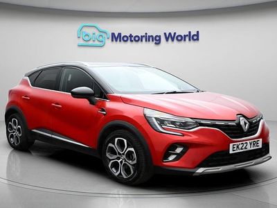 Used Renault Captur SE 160 HP (117 kW) 2022 Red/black SUV