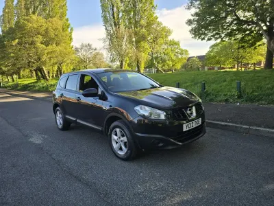 Begagnad Nissan Qashqai +2 Visia 117 HK (86 kW) 2012 Svart SUV