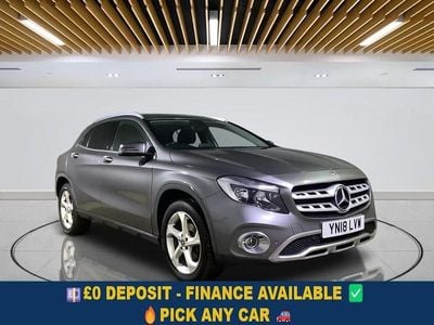 Mercedes GLA220