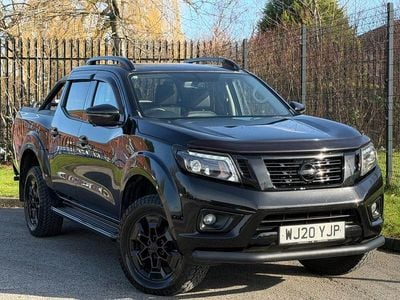 Usado Nissan Navara Tekna 190 HP (139 kW) 2020 Preto Pickup