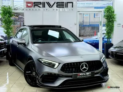 Begagnad Mercedes A35 AMG Premium Plus 2019 Grå Halvkombi