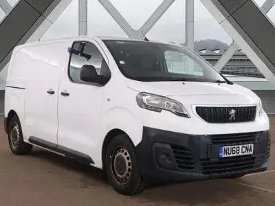 Used Peugeot Expert 2018 White Van