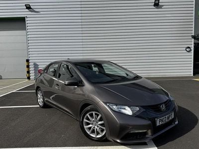 Begagnad Honda Civic SE 100 HK (73 kW) 2013 Brun Halvkombi