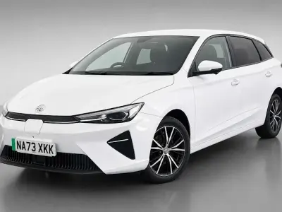 Used MG MG5 EV Trophy 114 kW (156 HP) 2022 White Estate