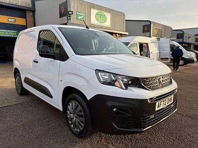 Used Peugeot Partner Premium 131 HP (96 kW) 2022 White MPV