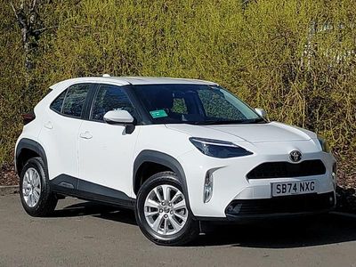 Used Toyota Yaris Hybrid 116 HP (85 kW) 2025 White Estate